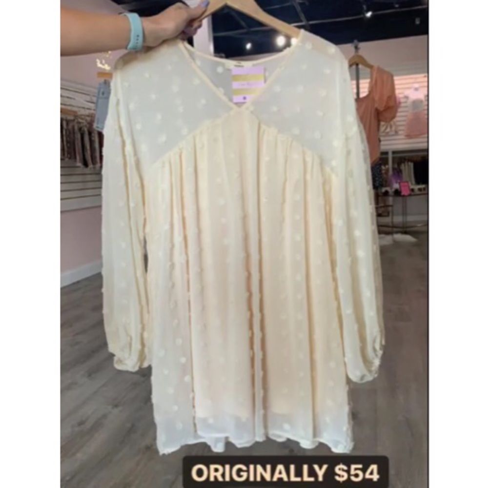 Off white flowy top
